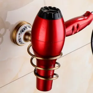 Zestaw akcesoriów łazienkowych w stylu retro ceramika i mosiądz Stojak na suszarkę do włosów