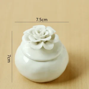 Ceramiczny słoik dekoracyjny w ręcznie malowane kwiaty Khaki