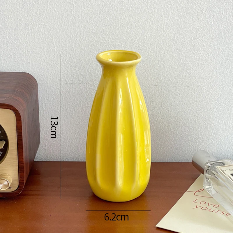 Ceramiczny wazon na pąki w kolorowych odcieniach — ozdoba na biurko i do salonu Królewski niebieski