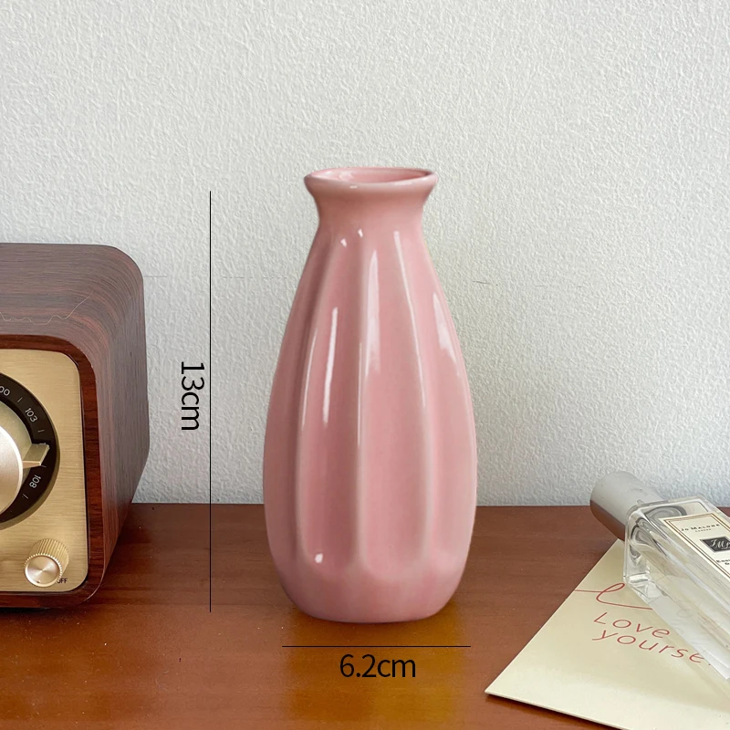Ceramiczny wazon na pąki w kolorowych odcieniach — ozdoba na biurko i do salonu Szary