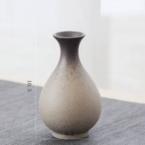 Ceramiczny mały wazon retro na kwiaty — dekoracja nowoczesnego domu Granatowy