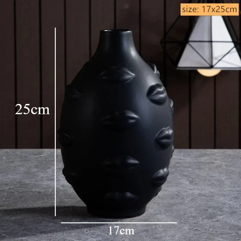 Ceramiczny wazon rzeźbiony w kształcie twarzy człowieka Jasnożółty