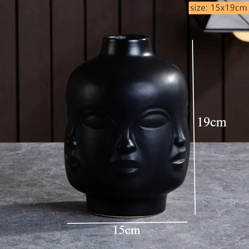 Ceramiczny wazon rzeźbiony w kształcie twarzy człowieka Zielony