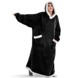 Ciepły koc z kapturem i kieszenią — gruby plusz hoodie do owijania Czarny