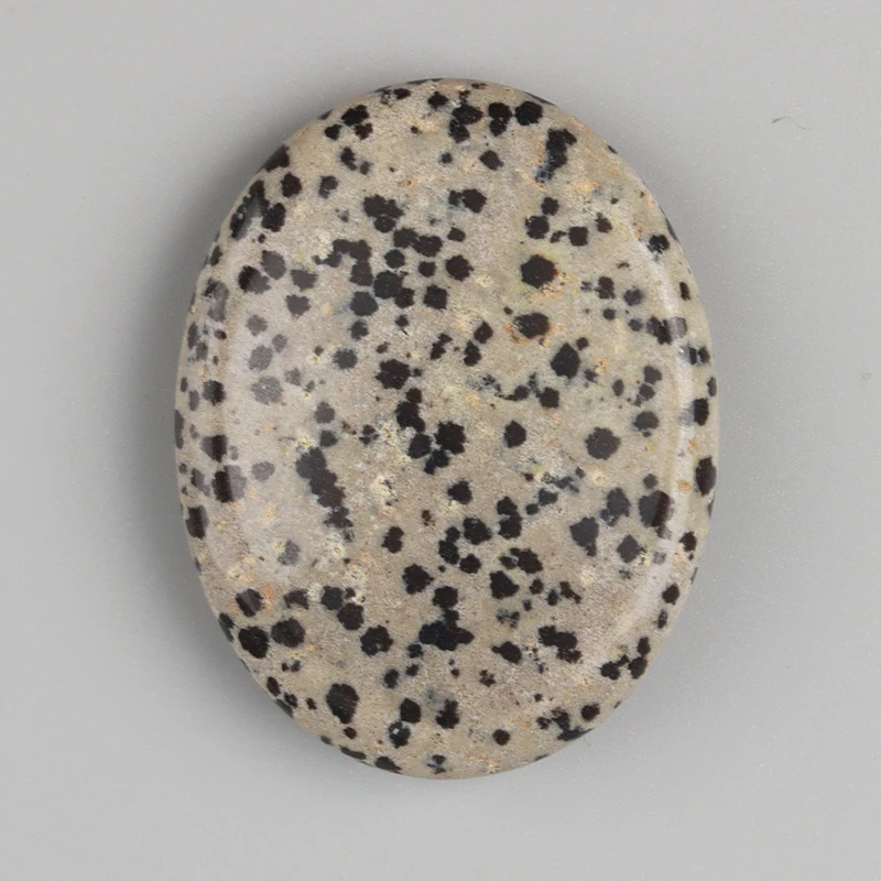 Kamień do masażu dłoni - naturalny minerał worry stone Armijna zieleń