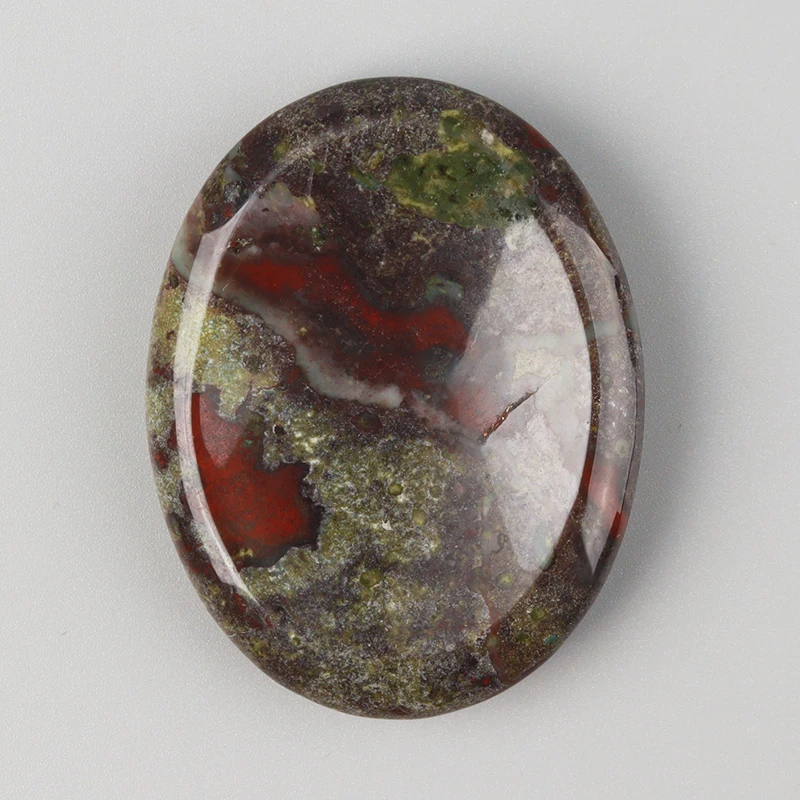 Kamień do masażu dłoni - naturalny minerał worry stone Jasny