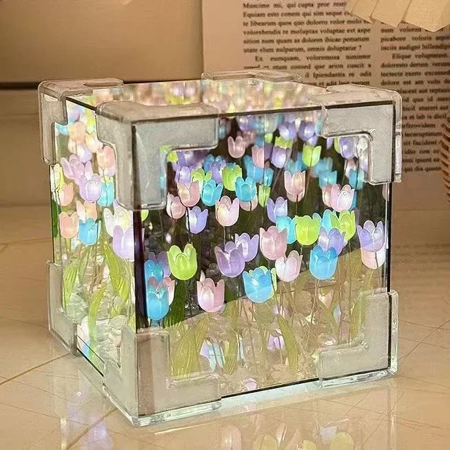 Lampka nocna tulipan z lustrzaną kostką DIY żółty