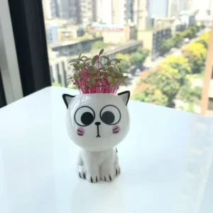 Mini ceramiczna doniczka w kształcie kota — ozdoba biurka i półki żółty