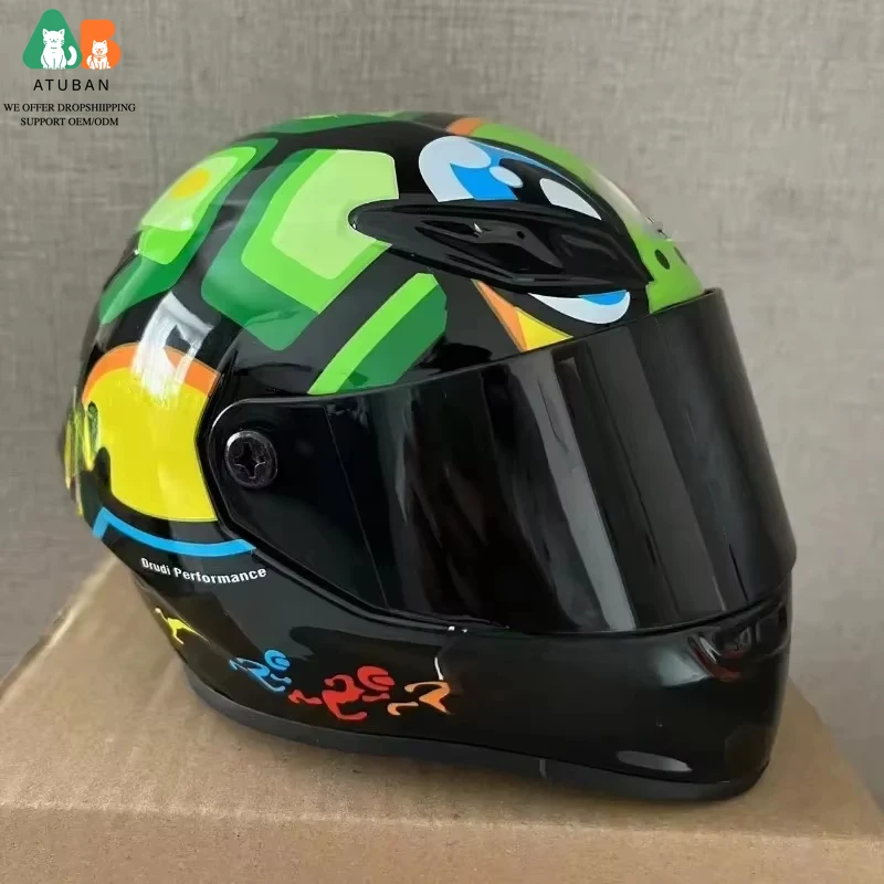 Mini kask ochronny dla kota i psa na spacer żółty