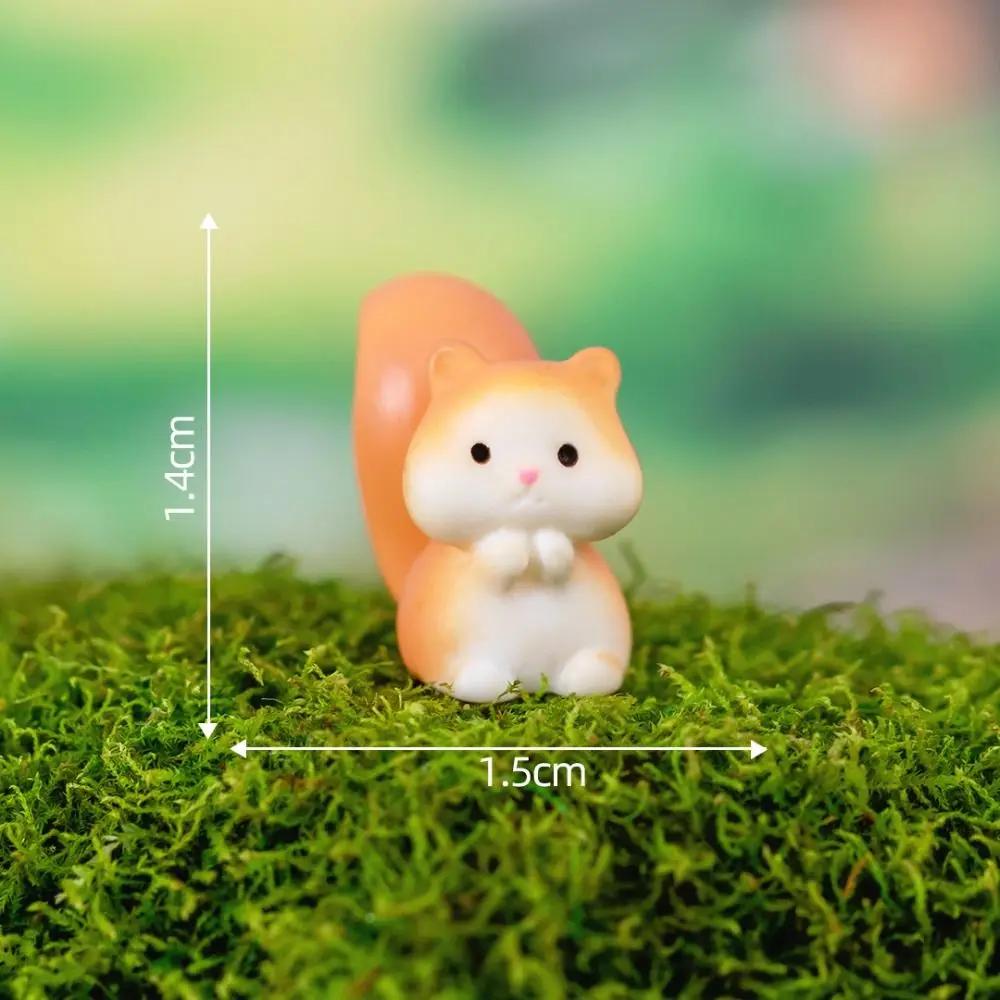 Miniaturowe figurki zwierząt żywiczne — ozdoby do ogrodu i domu Pomarańczowy