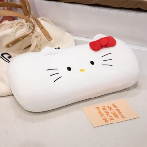 Poduszka z pianki memory z motywem Hello Kitty Czerwony