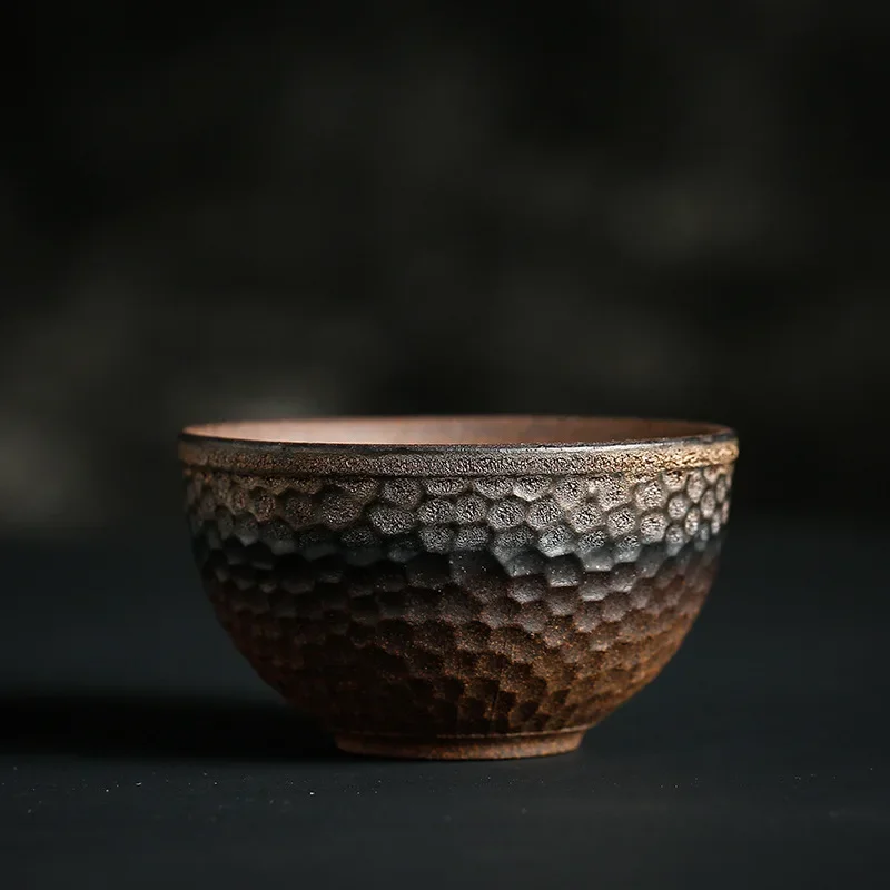 Ręcznie robiona ceramiczna filiżanka do herbaty w stylu japońskim retro Armijna zieleń