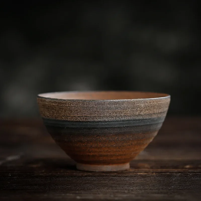 Ręcznie robiona ceramiczna filiżanka do herbaty w stylu japońskim retro Czarny