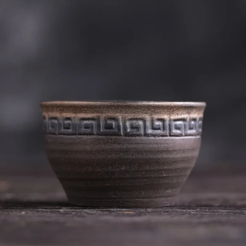 Ręcznie robiona ceramiczna filiżanka do herbaty w stylu japońskim retro żółty