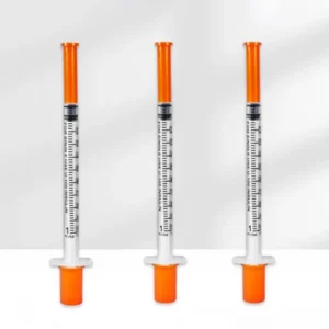 Strzykawki weterynaryjne 1 ml z igłą, 10 sztuk 