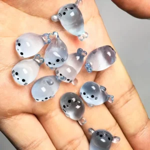 Świecące w ciemności mini figurki z żywicy — zwierzęta morskie, dekoracja DIY Jasnozielony